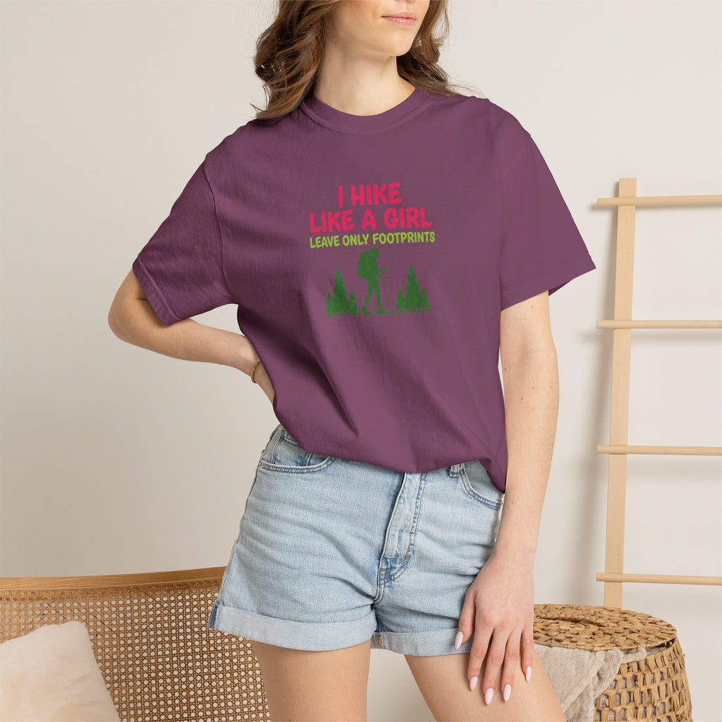 I hike like a girl- Tshirt