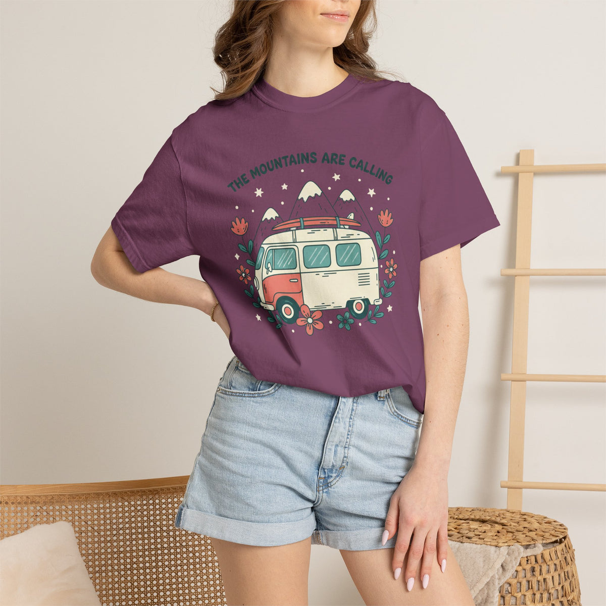 The Moutains are calling- Tshirt