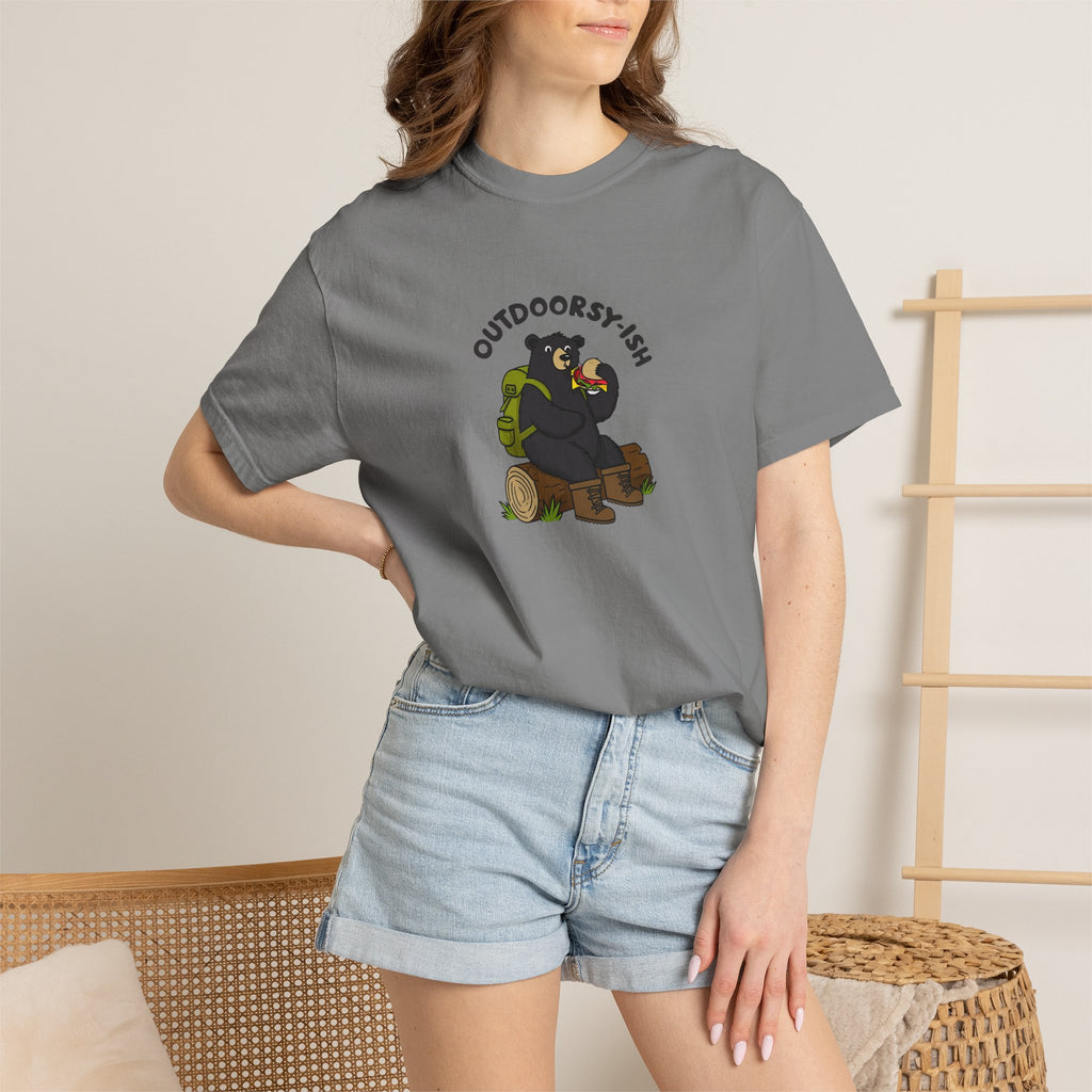Outdoorsy-ish Bear Graphic T-Shirt