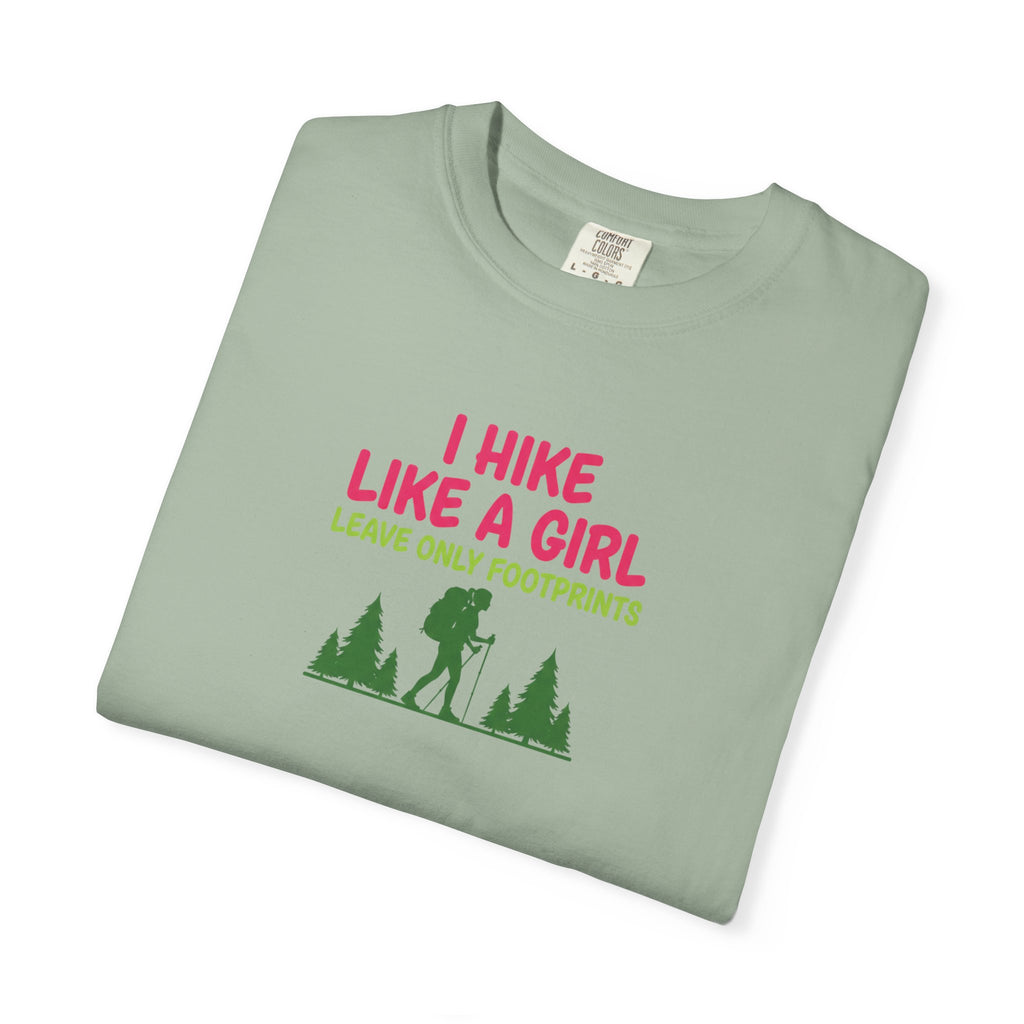 I hike like a girl- Tshirt