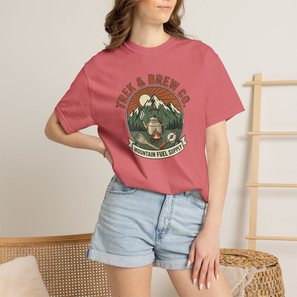 Trek & Brew Co - Tshirt