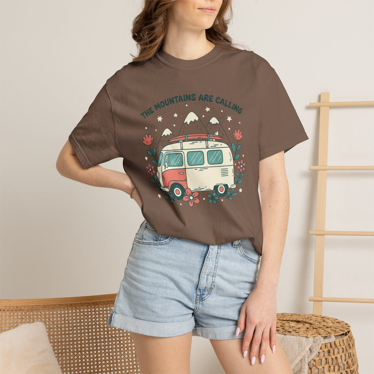 The Moutains are calling- Tshirt