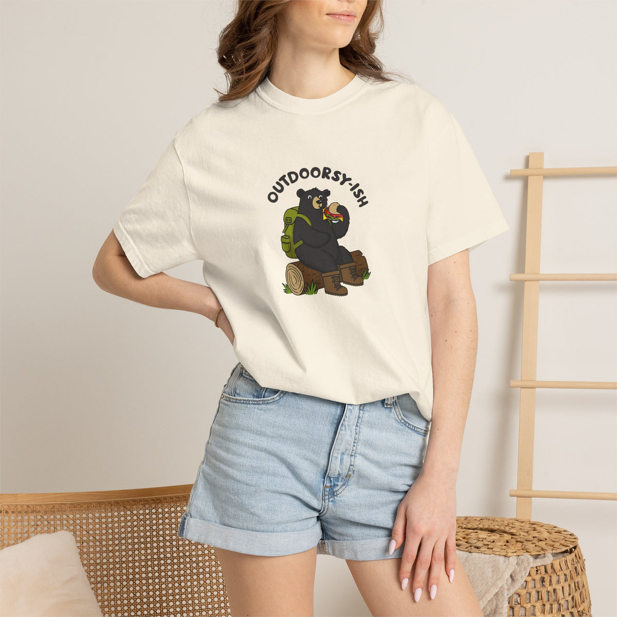 Outdoorsy-ish Bear Graphic T-Shirt