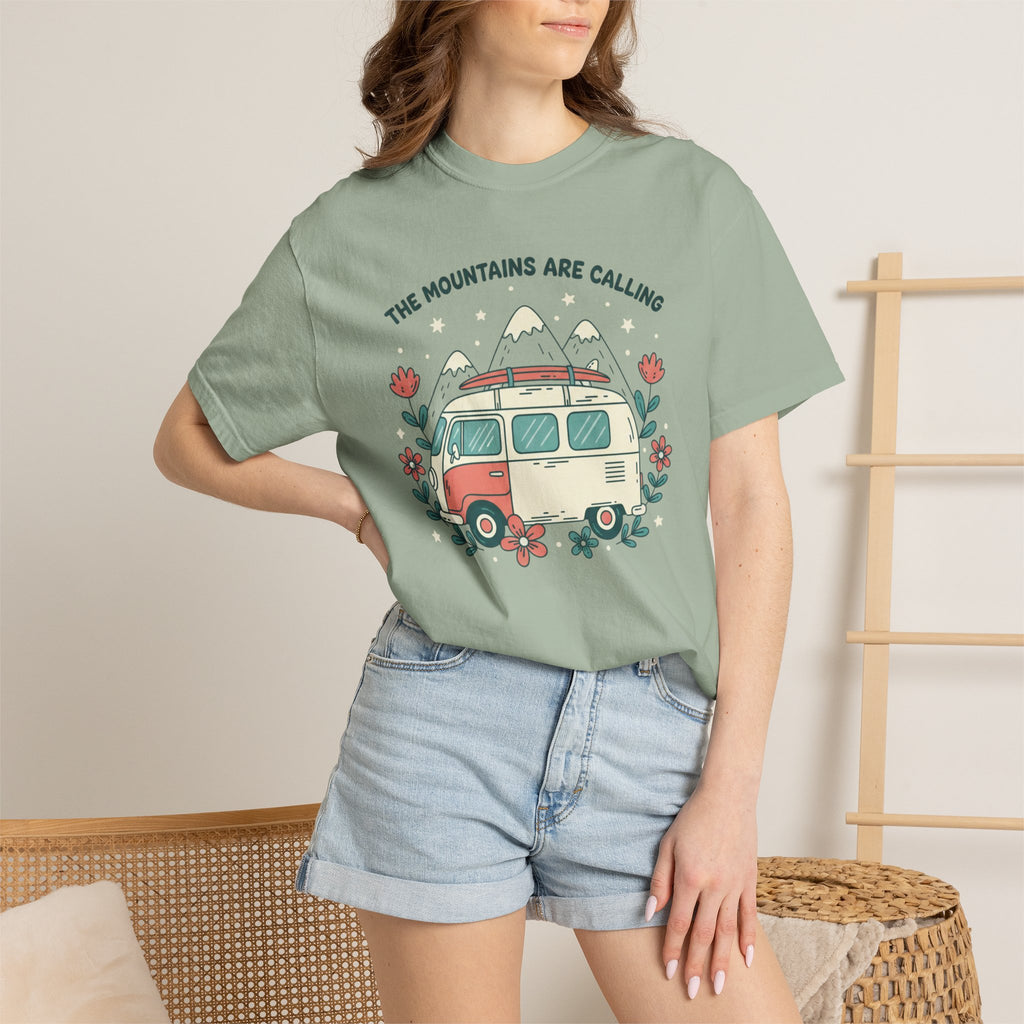 The Moutains are calling- Tshirt