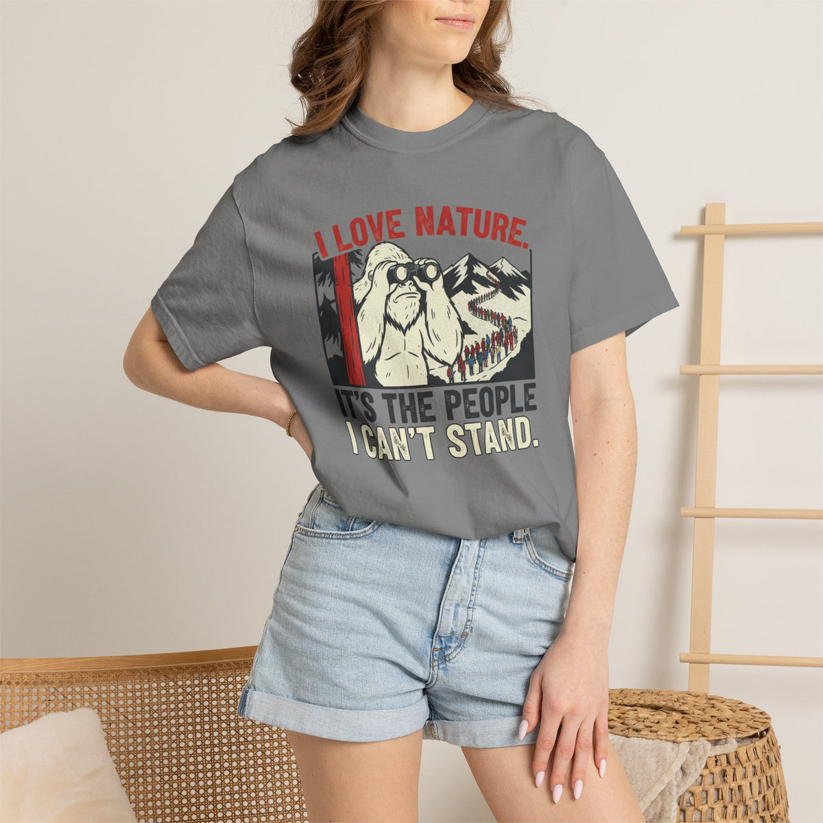 I can't stand people- Tshirt